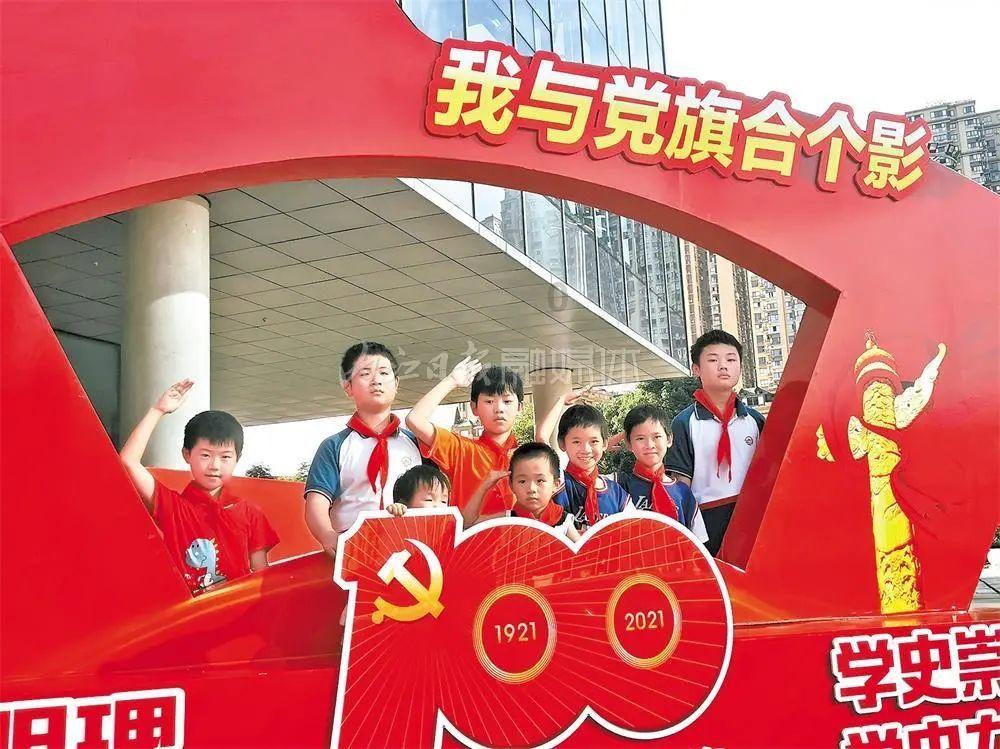 ​郑州至郏县定制客运线路29日开通